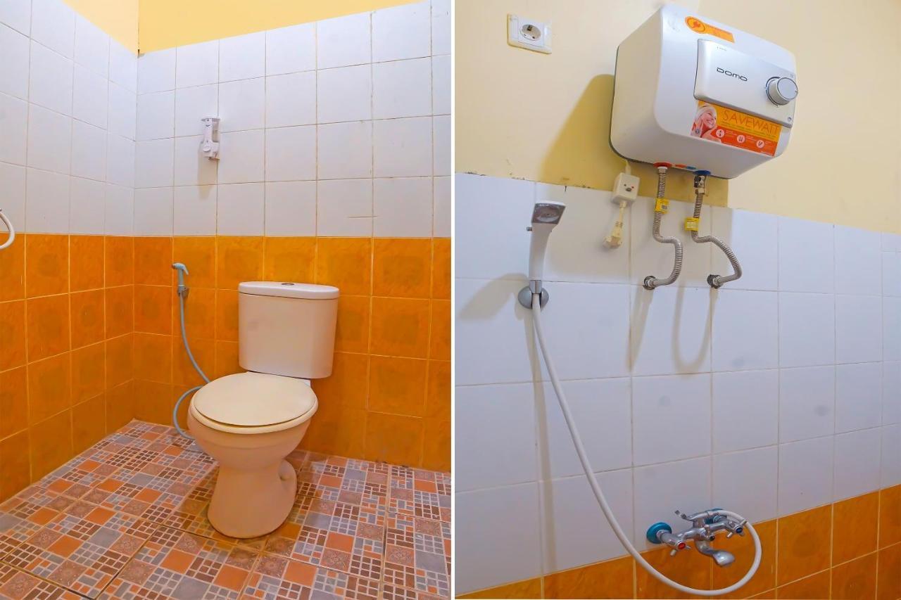 فندق Reddoorz At Jalan Japaris ميدان المظهر الخارجي الصورة